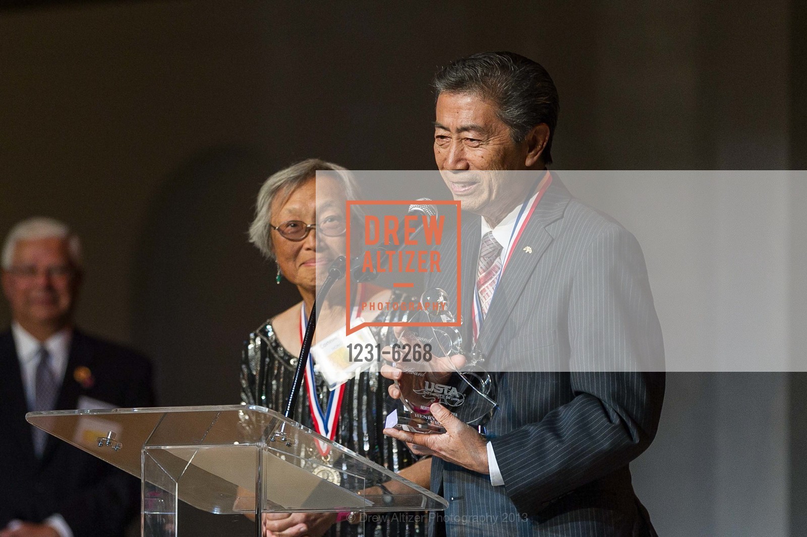 Connie Chang, Henry Chang, U.S. TENNIS ASSOCIATION NORTHERN CALIFORNIA Honors Jeanne Moutoussamy-Ashe with Beyond the Baseline Icon Award, US, November 7th, 2013, Photo #1231-6268 Connie Chang, Henry Chang, Photo #1231-6268