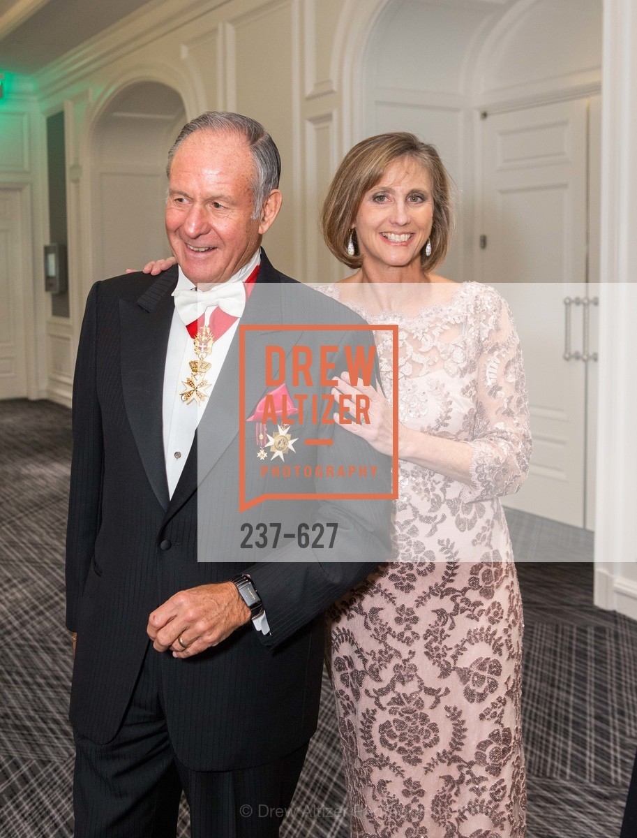 John Sobrato, Sheri Sobrato Brisson, Sovereign Order Of St John of Jerusalem Knights Hospitaller Gala, Ritz Carlton San Francisco, December 5th, 2015, Photo #237-627 John Sobrato, Sheri Sobrato Brisson, Photo #237-627