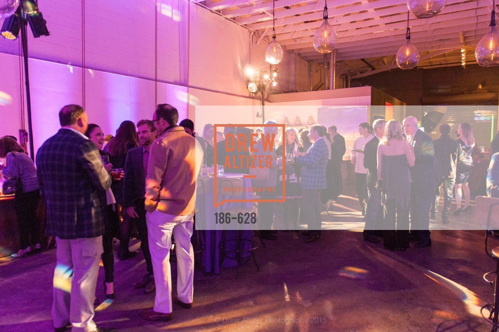 Atmosphere, Gregg Lynn & Glenn Risso's Holiday Party, Blunome Winery, December 5th, 2015,Drew Altizer, Drew Altizer Photography, full-service agency, private events, San Francisco photographer, photographer california