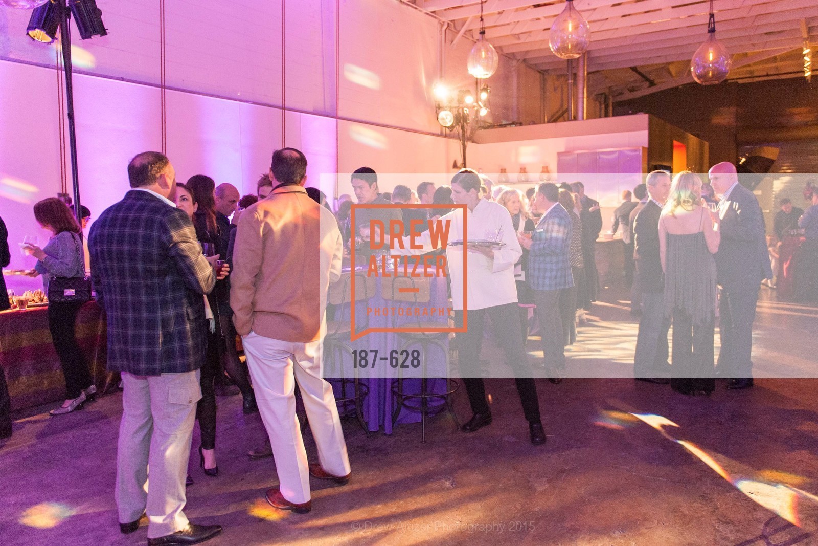 Atmosphere, Gregg Lynn & Glenn Risso's Holiday Party, Blunome Winery, December 5th, 2015,Drew Altizer, Drew Altizer Photography, full-service agency, private events, San Francisco photographer, photographer california