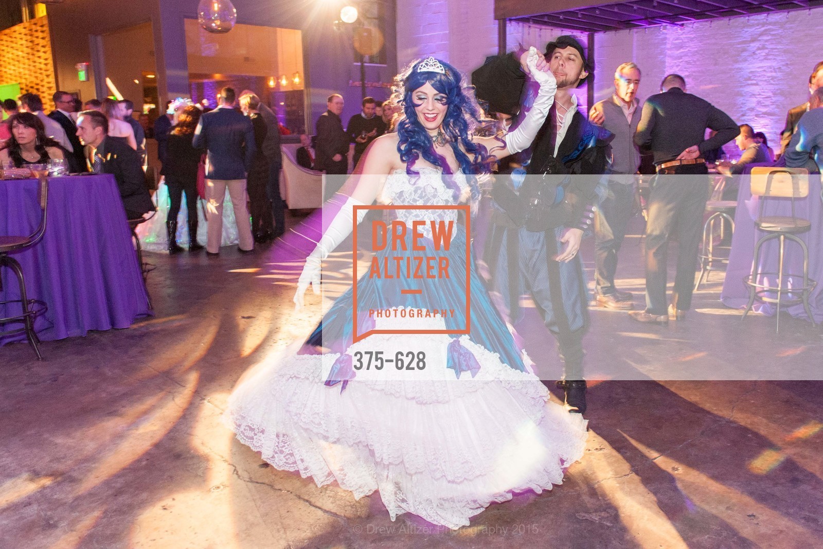 Atmosphere, Gregg Lynn & Glenn Risso's Holiday Party, Blunome Winery, December 5th, 2015,Drew Altizer, Drew Altizer Photography, full-service agency, private events, San Francisco photographer, photographer california