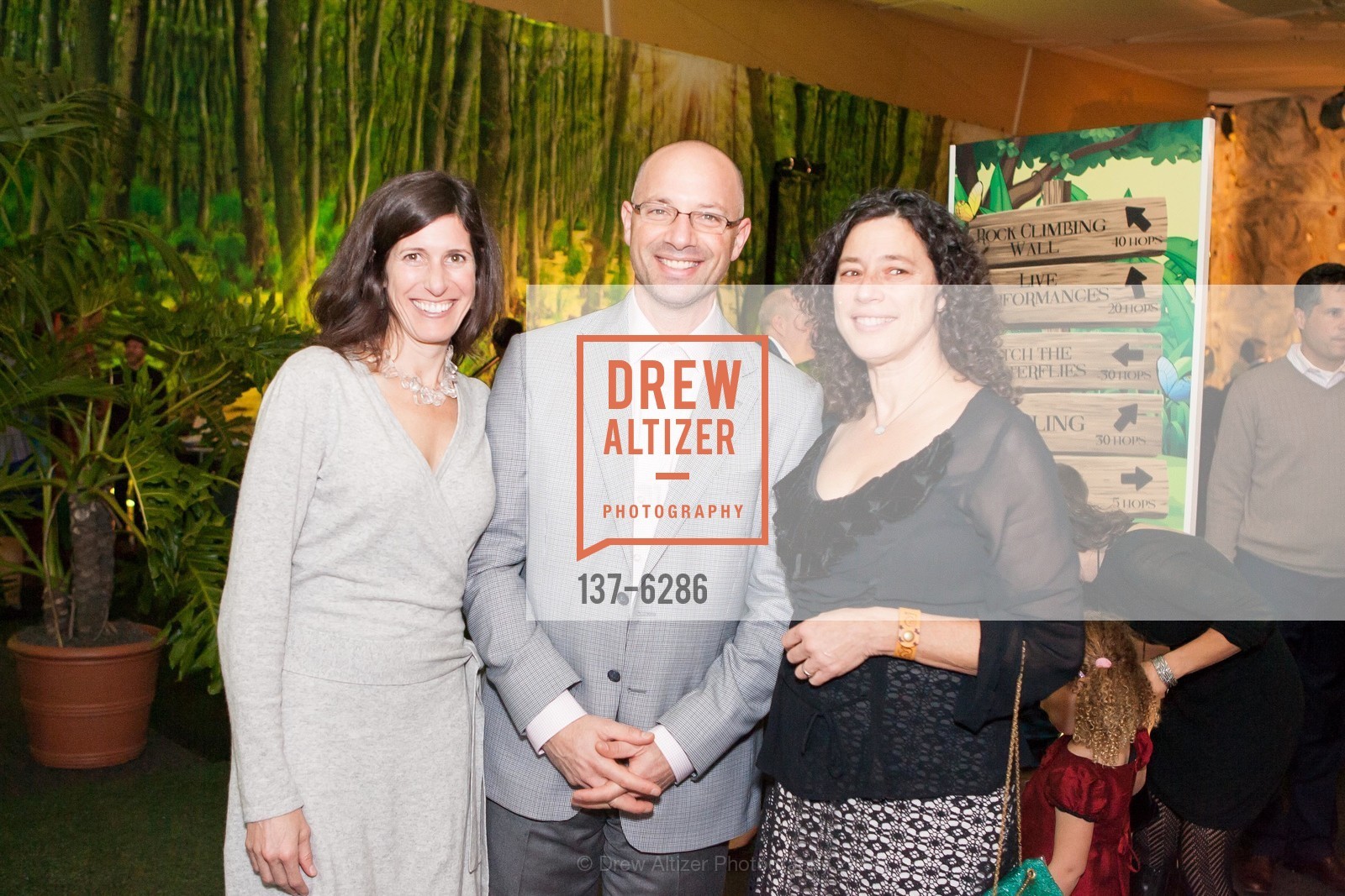 Raleigh Zwerin, Michael Zwerin, Beth Rubenstein, Photo #137-6286
