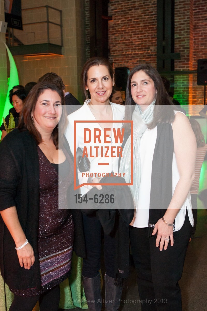 Rebecca Ravel, Julie Levine, Rory Weinstein, Photo #154-6286