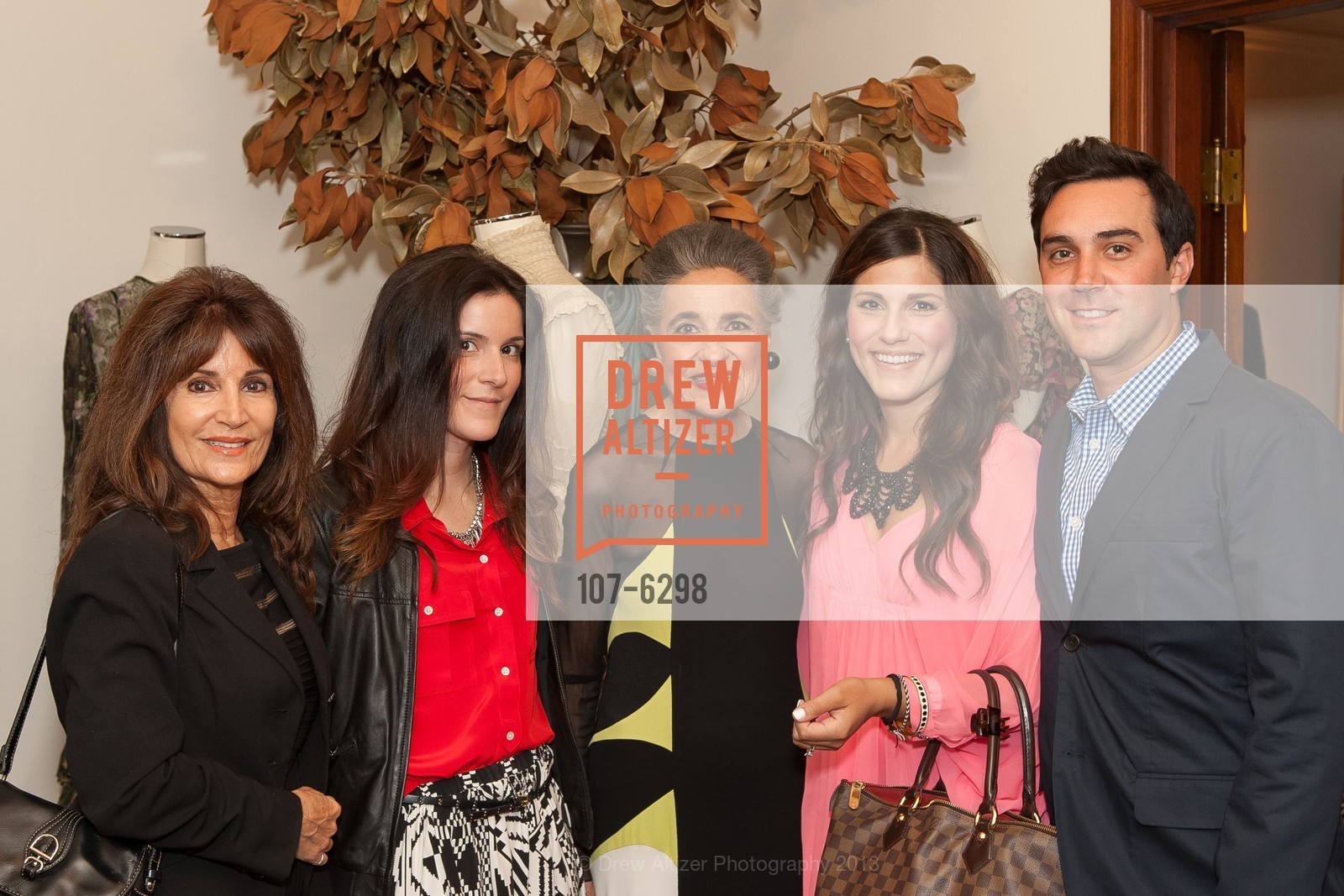 Diane Bulnes, Kristi Bulnes, Joy Venturini Bianchi, Karli Mullane, Sean Mullane, 5th Anniversary of HELPERS HOUSE of COUTURE, US, July 14th, 2013, Photo #107-6298 Diane Bulnes, Kristi Bulnes, Joy Venturini Bianchi, Karli Mullane, Sean Mullane, Photo #107-6298