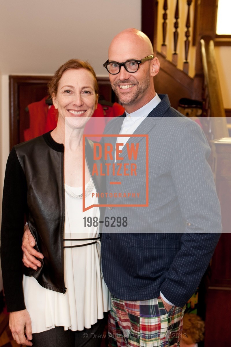 Katie Hallal, Tim Whalen, 5th Anniversary of HELPERS HOUSE of COUTURE, US, July 14th, 2013, Photo #198-6298 Katie Hallal, Tim Whalen, Photo #198-6298
