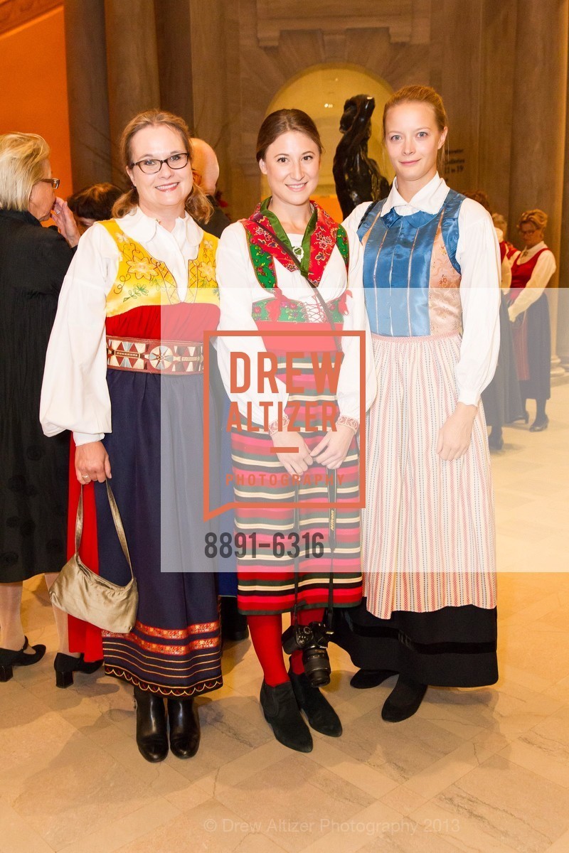 Liza Piroska, Emelie Rexelius, Katarina Sagerstrom, Anders Zorn Exhibition Opening at the LEGION OF HONOR MUSEUM, US, November 7th, 2013, Photo #8891-6316 Liza Piroska, Emelie Rexelius, Katarina Sagerstrom, Photo #8891-6316