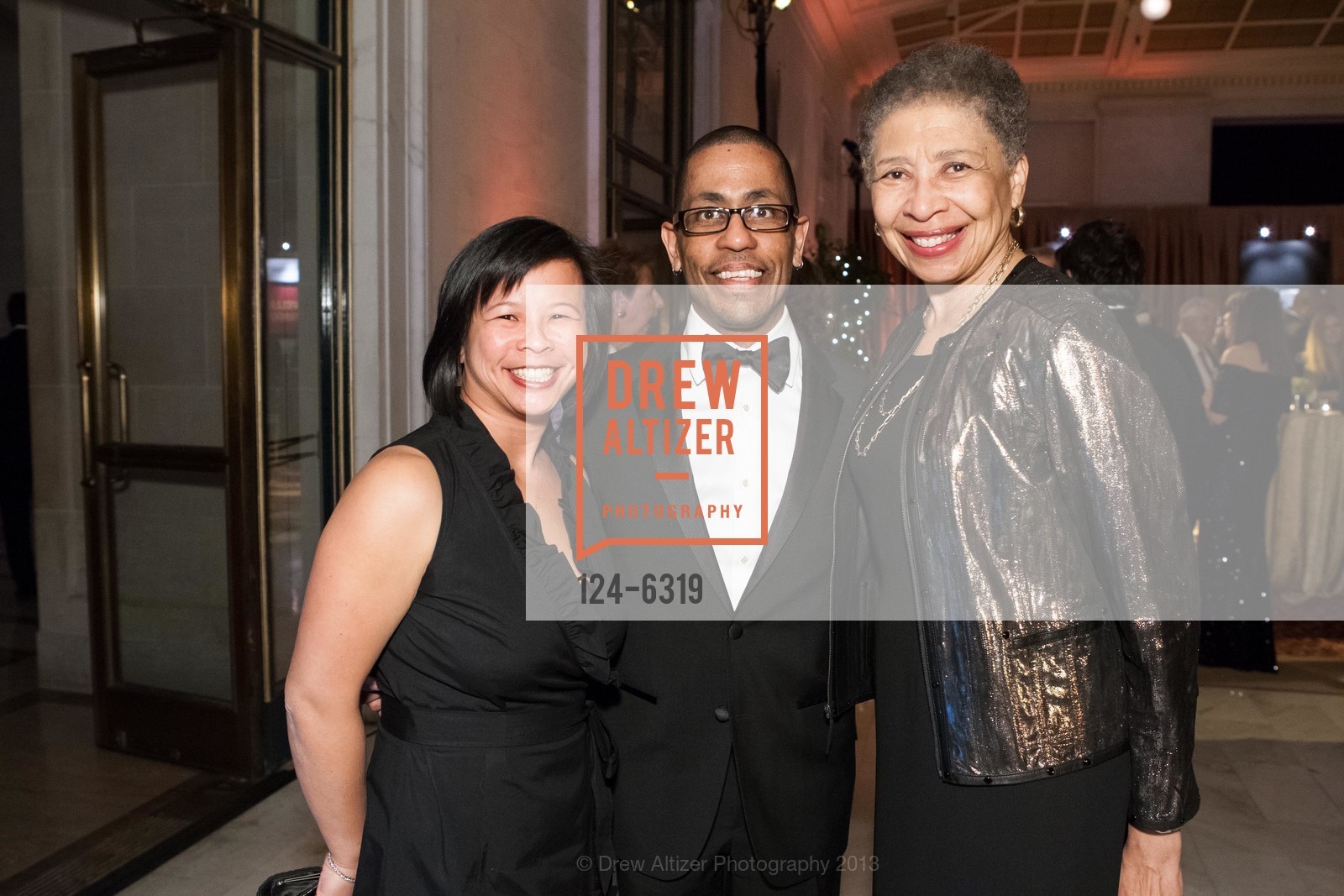 Grace Hum, Ronald Wheeler, Julianne Traylor, USF School of Law Centennial Gala, US, February 7th, 2013, Photo #124-6319 Grace Hum, Ronald Wheeler, Julianne Traylor, Photo #124-6319