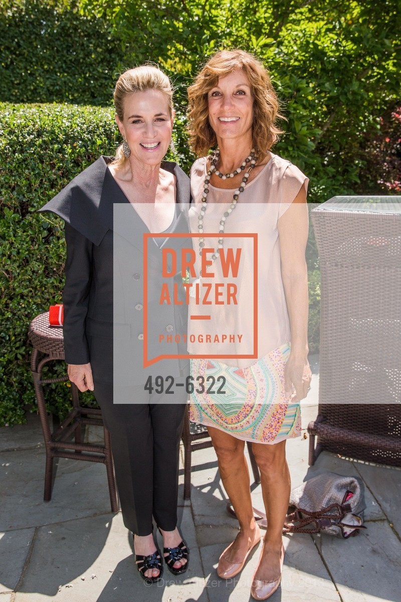 Lisa Goldman, Pam Rosekrans, Photo #492-6322