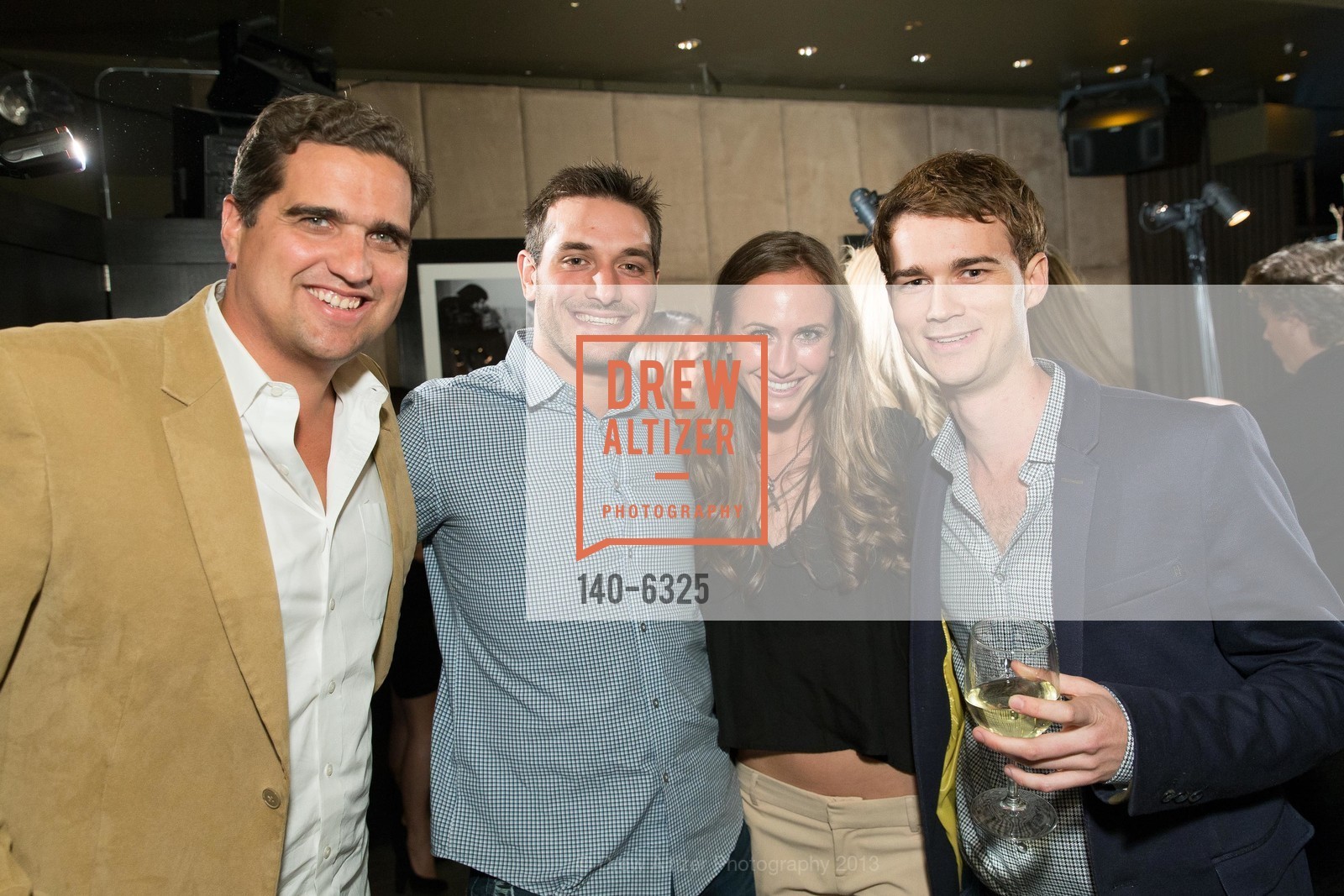 Peter Stern, Kevin Riley, Carly Bouza, Michael Sharkey, JENNIFER MONTANA DESIGN launches CHAIN REACTION KEY NECKLACES at Matrix/Fillmore, US, October 17th, 2013, Photo #140-6325 Peter Stern, Kevin Riley, Carly Bouza, Michael Sharkey, Photo #140-6325