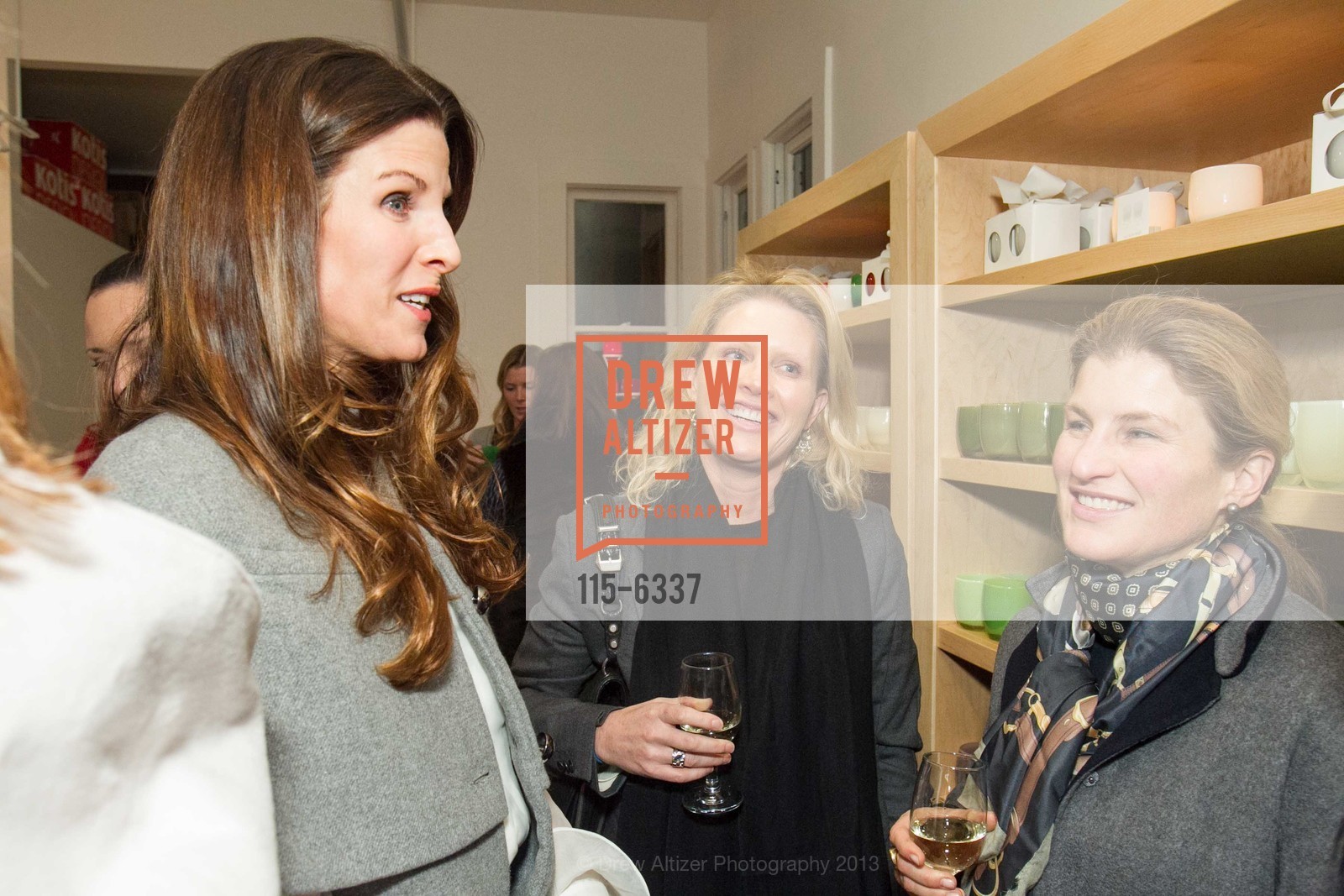 Leslie Podell, Molly Pope, Emily Taylor, Photo #115-6337