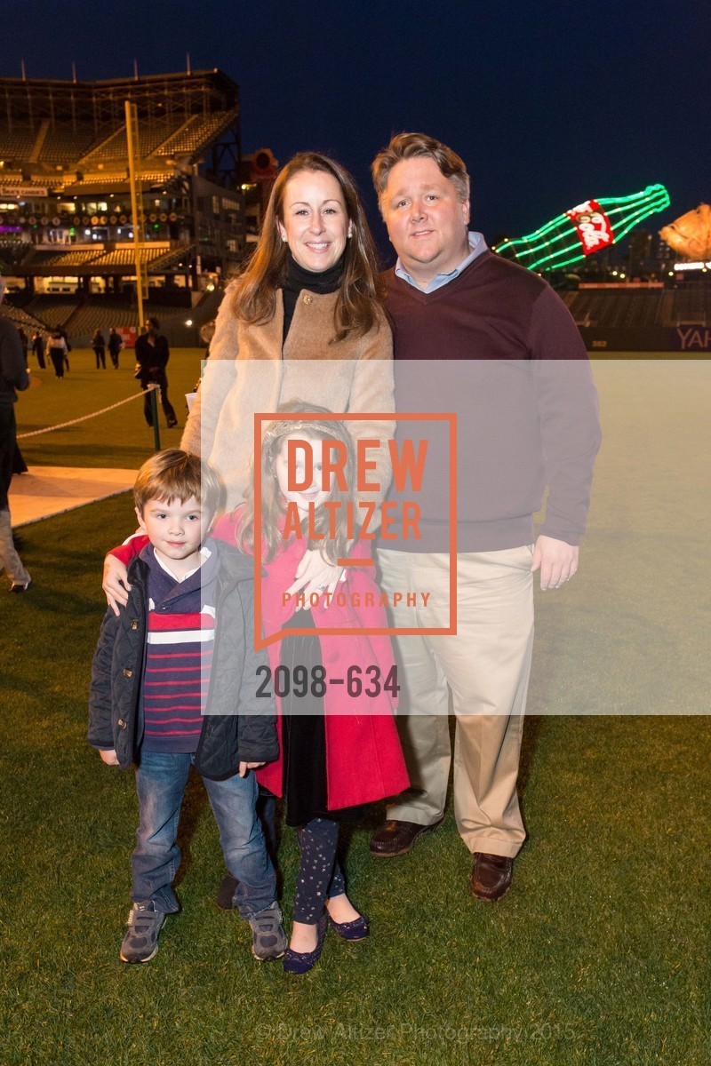 William Dearie, Lily Dearie, Rebecca Dearie, Holiday Heroes 2015, AT&T Park, December 7th, 2015,Drew Altizer, Drew Altizer Photography, full-service agency, private events, San Francisco photographer, photographer california
