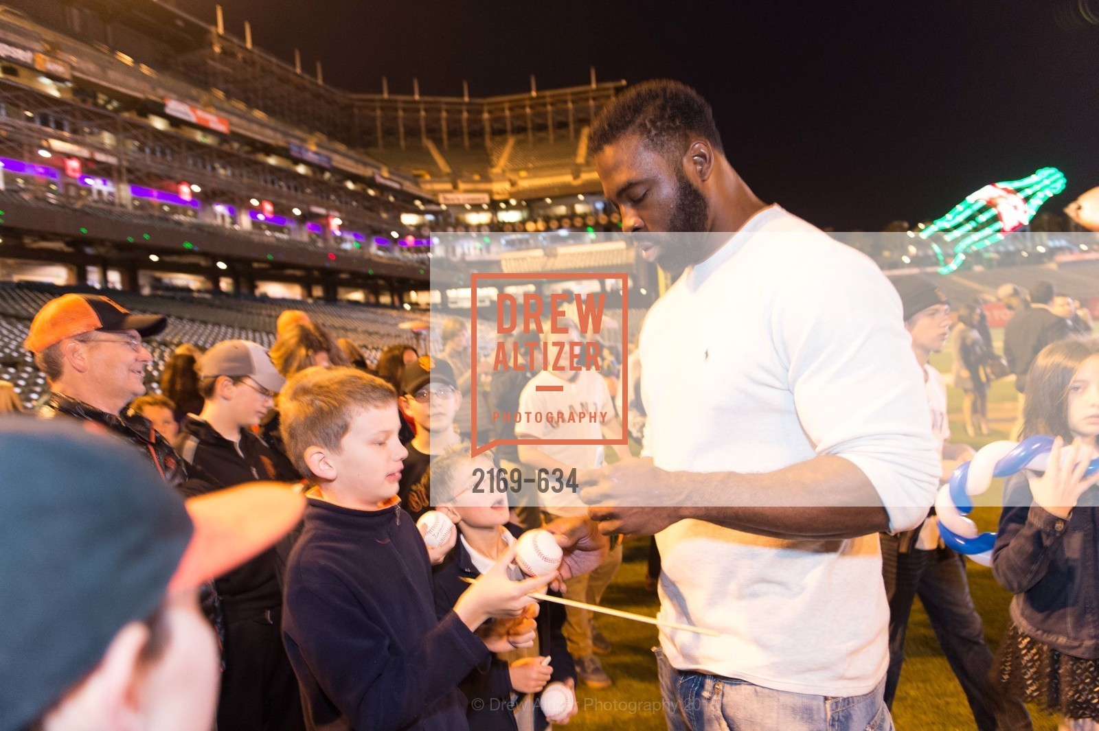 Justin Tuck, Holiday Heroes 2015, AT&T Park, December 7th, 2015,Drew Altizer, Drew Altizer Photography, full-service agency, private events, San Francisco photographer, photographer california