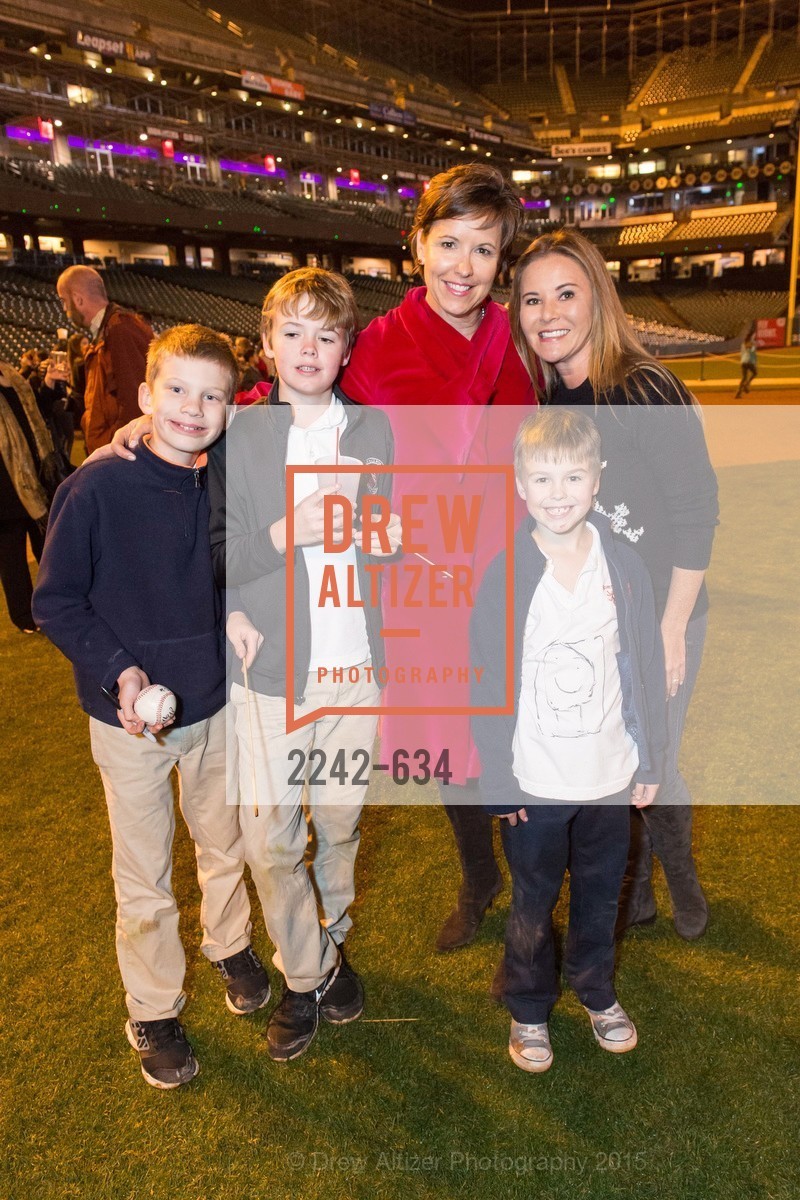 Thomas Smith, Kate Smith, Griffin Smith, Judy Davies, Holiday Heroes 2015, AT&T Park, December 7th, 2015,Drew Altizer, Drew Altizer Photography, full-service event agency, private events, San Francisco photographer, photographer California