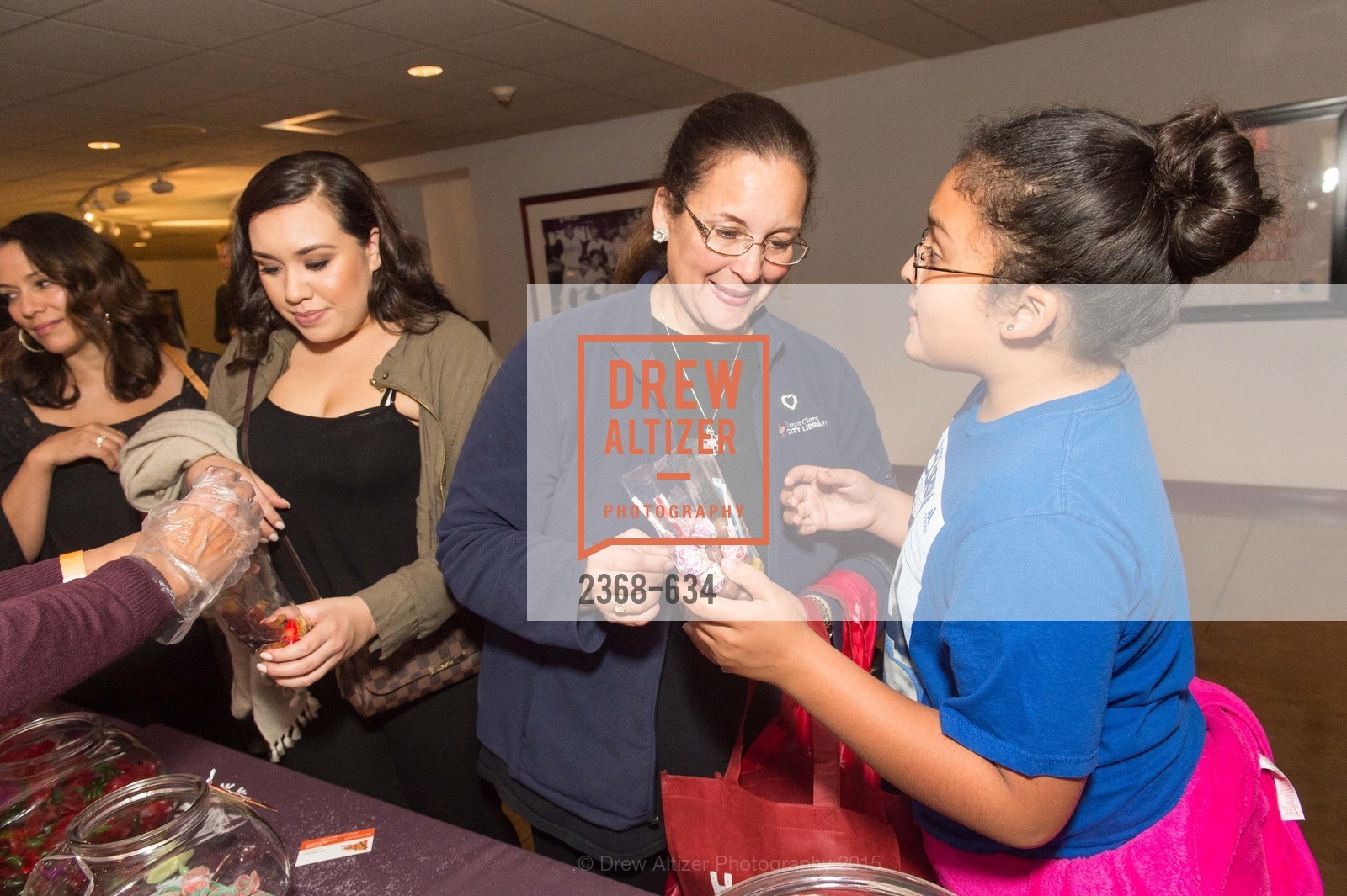 Rebecca Flanagan, Catalina Lopez, Holiday Heroes 2015, AT&T Park, December 7th, 2015,Drew Altizer, Drew Altizer Photography, full-service agency, private events, San Francisco photographer, photographer california