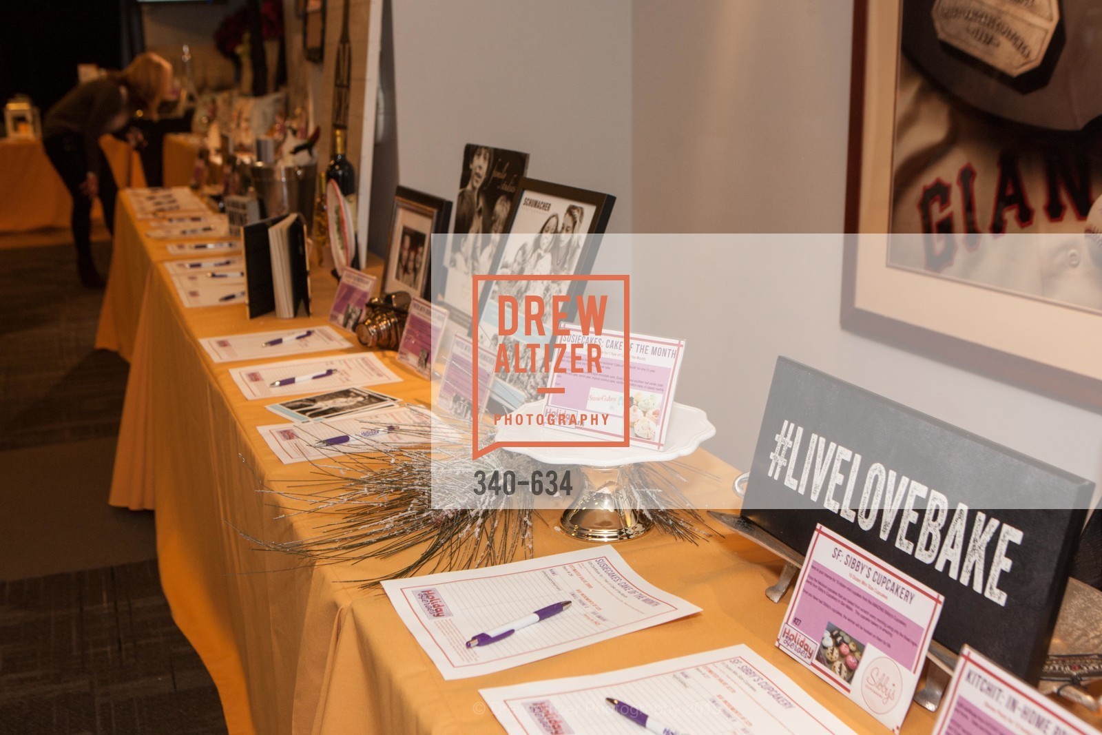 Atmosphere, Holiday Heroes 2015, AT&T Park, December 7th, 2015,Drew Altizer, Drew Altizer Photography, full-service agency, private events, San Francisco photographer, photographer california