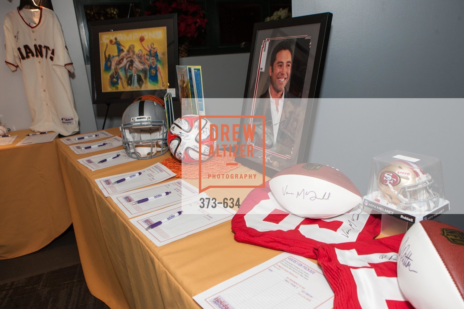 Atmosphere, Holiday Heroes 2015, AT&T Park, December 7th, 2015,Drew Altizer, Drew Altizer Photography, full-service agency, private events, San Francisco photographer, photographer california