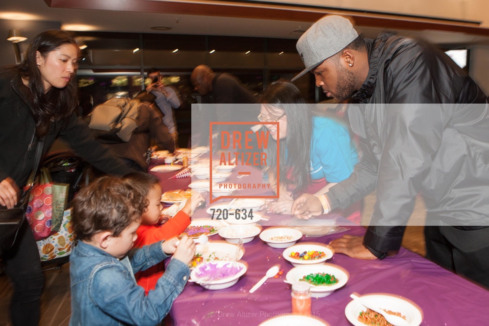 Carlos Hyde, Holiday Heroes 2015, AT&T Park, December 7th, 2015,Drew Altizer, Drew Altizer Photography, full-service agency, private events, San Francisco photographer, photographer california