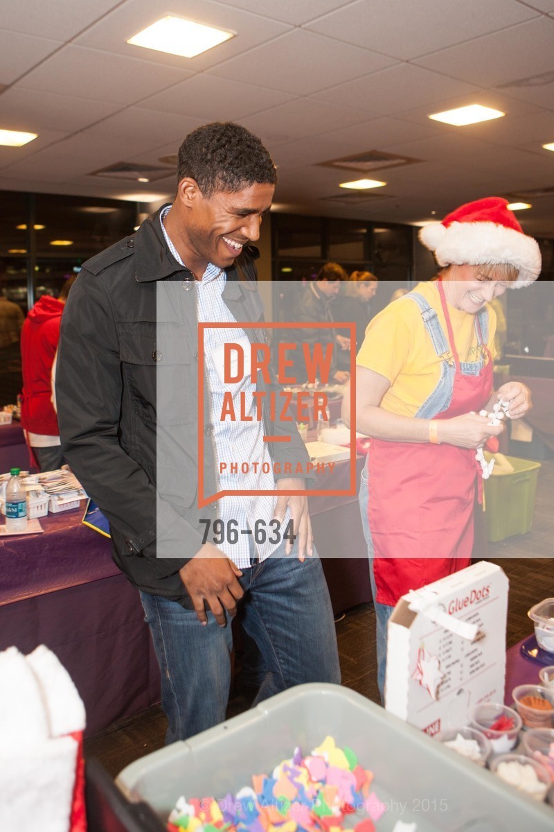 Khari Stephenson, Holiday Heroes 2015, AT&T Park, December 7th, 2015,Drew Altizer, Drew Altizer Photography, full-service event agency, private events, San Francisco photographer, photographer California