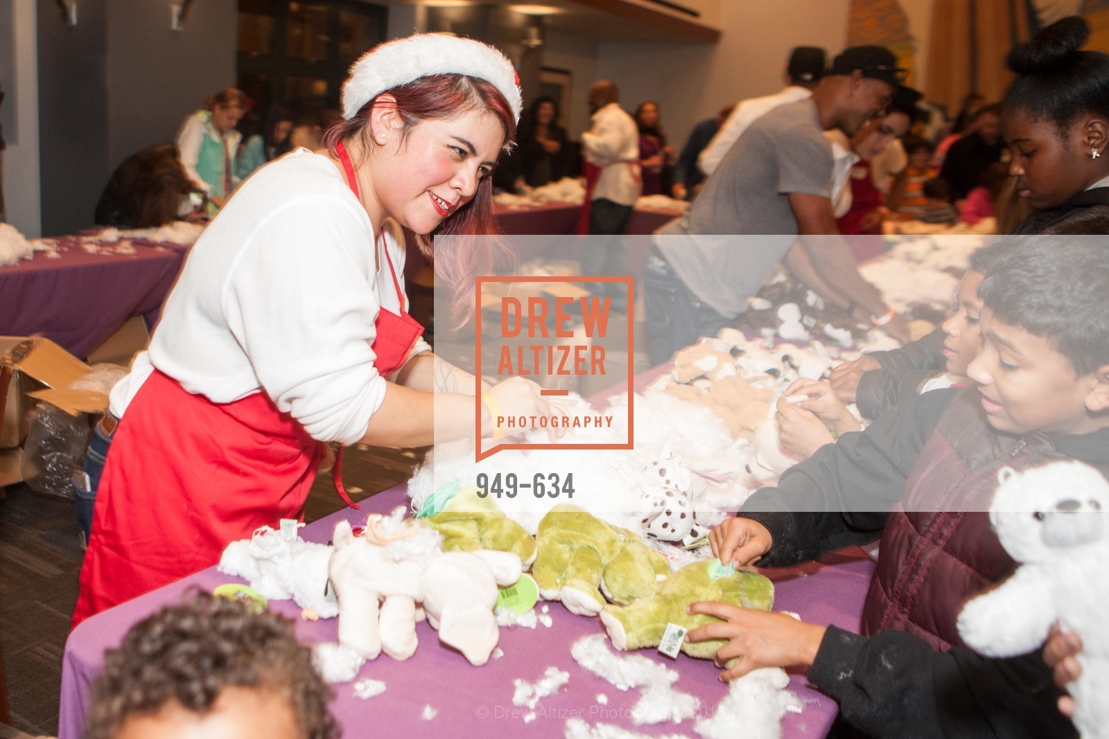 Atmosphere, Holiday Heroes 2015, AT&T Park, December 7th, 2015,Drew Altizer, Drew Altizer Photography, full-service agency, private events, San Francisco photographer, photographer california