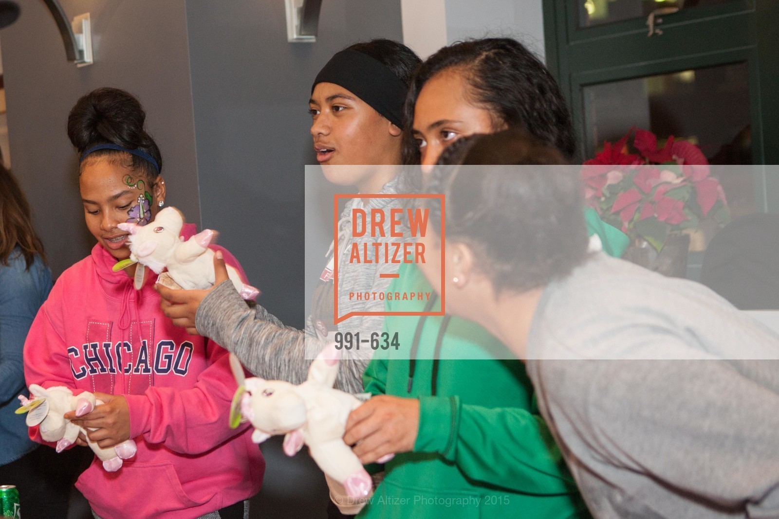 Julia Smith, Lucia Culikisand, Daddy Laisenia, Ine Grewe, Holiday Heroes 2015, AT&T Park, December 7th, 2015,Drew Altizer, Drew Altizer Photography, full-service agency, private events, San Francisco photographer, photographer california