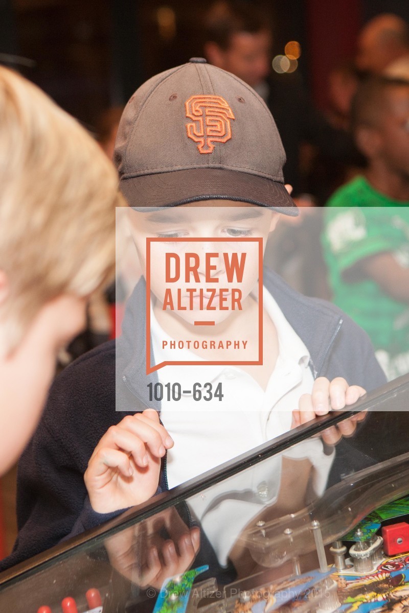 Extras, Holiday Heroes 2015, December 7th, 2015, Photo,Drew Altizer, Drew Altizer Photography, full-service agency, private events, San Francisco photographer, photographer california