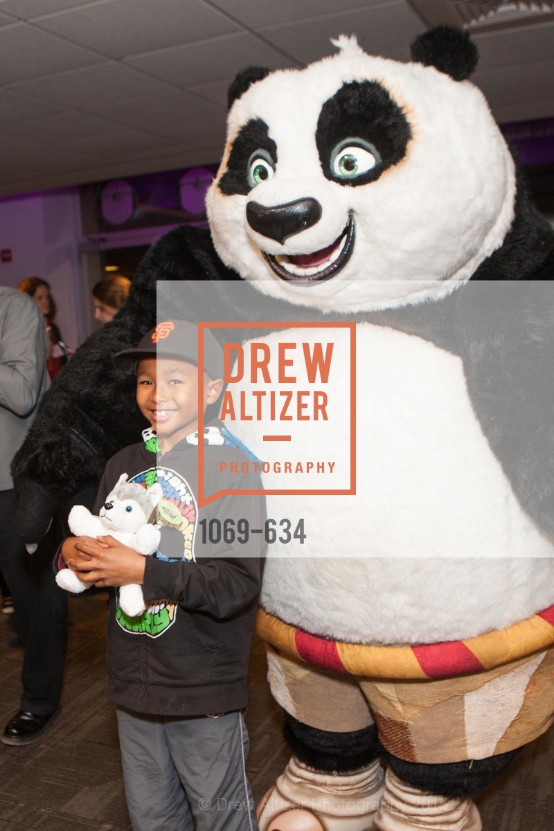 Extras, Holiday Heroes 2015, December 7th, 2015, Photo,Drew Altizer, Drew Altizer Photography, full-service agency, private events, San Francisco photographer, photographer california