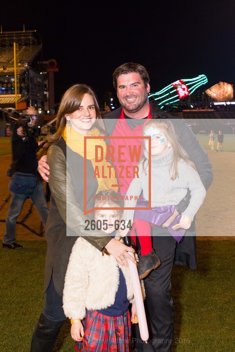 Emily Heitmann, Evie Heitmann, Ellie Heitmann, Eric Heitmann, Holiday Heroes 2015, AT&T Park, December 7th, 2015,Drew Altizer, Drew Altizer Photography, full-service agency, private events, San Francisco photographer, photographer california