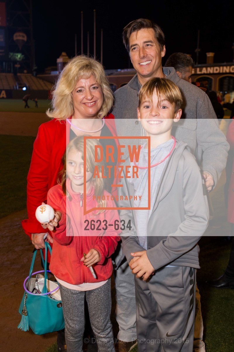 Jacqueline Feare, Holly Feare, Jonny Moseley, Benjamin Feare, Holiday Heroes 2015, AT&T Park, December 7th, 2015,Drew Altizer, Drew Altizer Photography, full-service event agency, private events, San Francisco photographer, photographer California