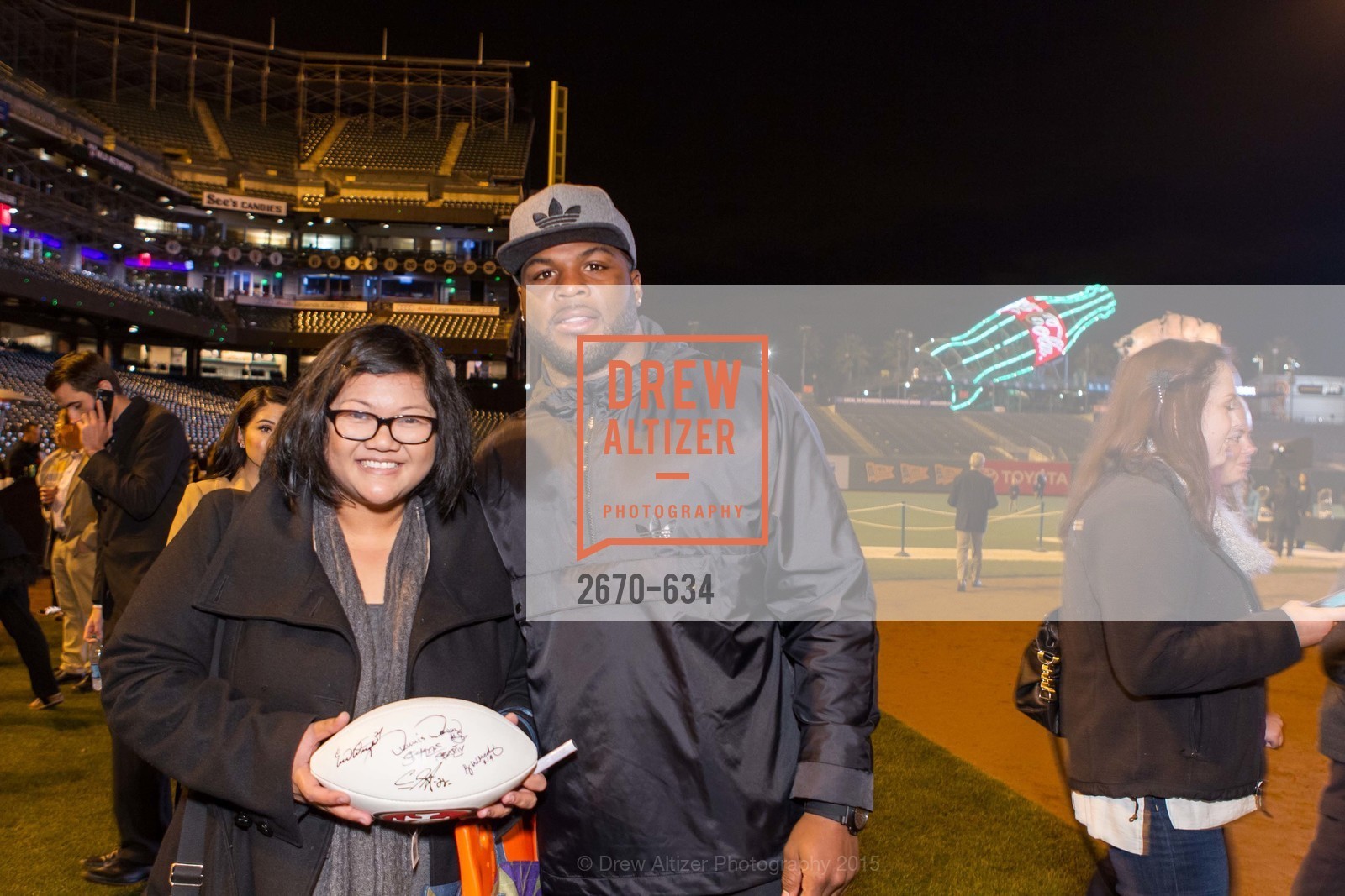 Cindy Enriquez, Carlos Hyde, Holiday Heroes 2015, AT&T Park, December 7th, 2015,Drew Altizer, Drew Altizer Photography, full-service agency, private events, San Francisco photographer, photographer california