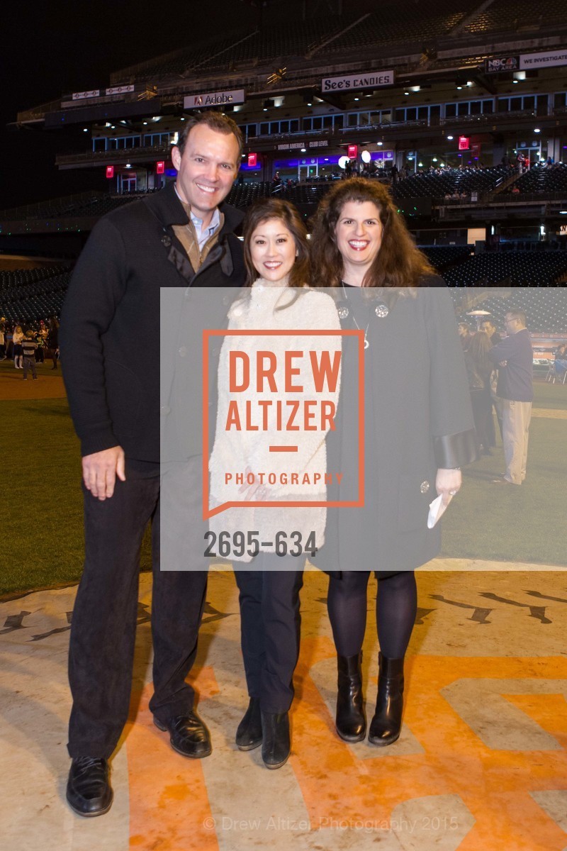 Bret Hedican, Kristi Yamaguchi, Amy Wender-Hoch, Holiday Heroes 2015, AT&T Park, December 7th, 2015, Photo #2695-634 Bret Hedican, Kristi Yamaguchi, Amy Wender-Hoch, Photo #2695-634