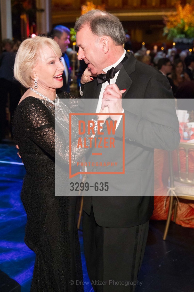 Dance Floor, An Evening on the Stage Honoring Renaissance Man Gordon Getty, War Memorial Opera House. 301 Van Ness Ave, December 7th, 2015,Drew Altizer, Drew Altizer Photography, full-service agency, private events, San Francisco photographer, photographer california