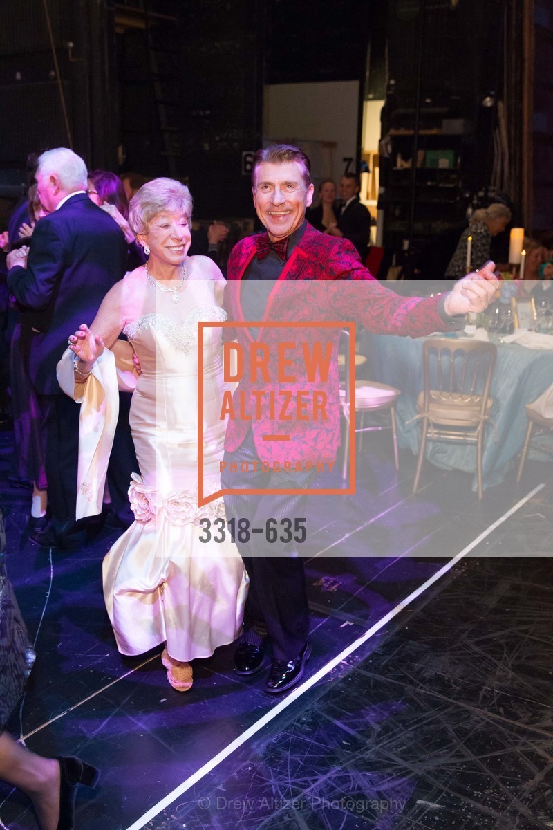 Dance Floor, An Evening on the Stage Honoring Renaissance Man Gordon Getty, War Memorial Opera House. 301 Van Ness Ave, December 7th, 2015,Drew Altizer, Drew Altizer Photography, full-service event agency, private events, San Francisco photographer, photographer California