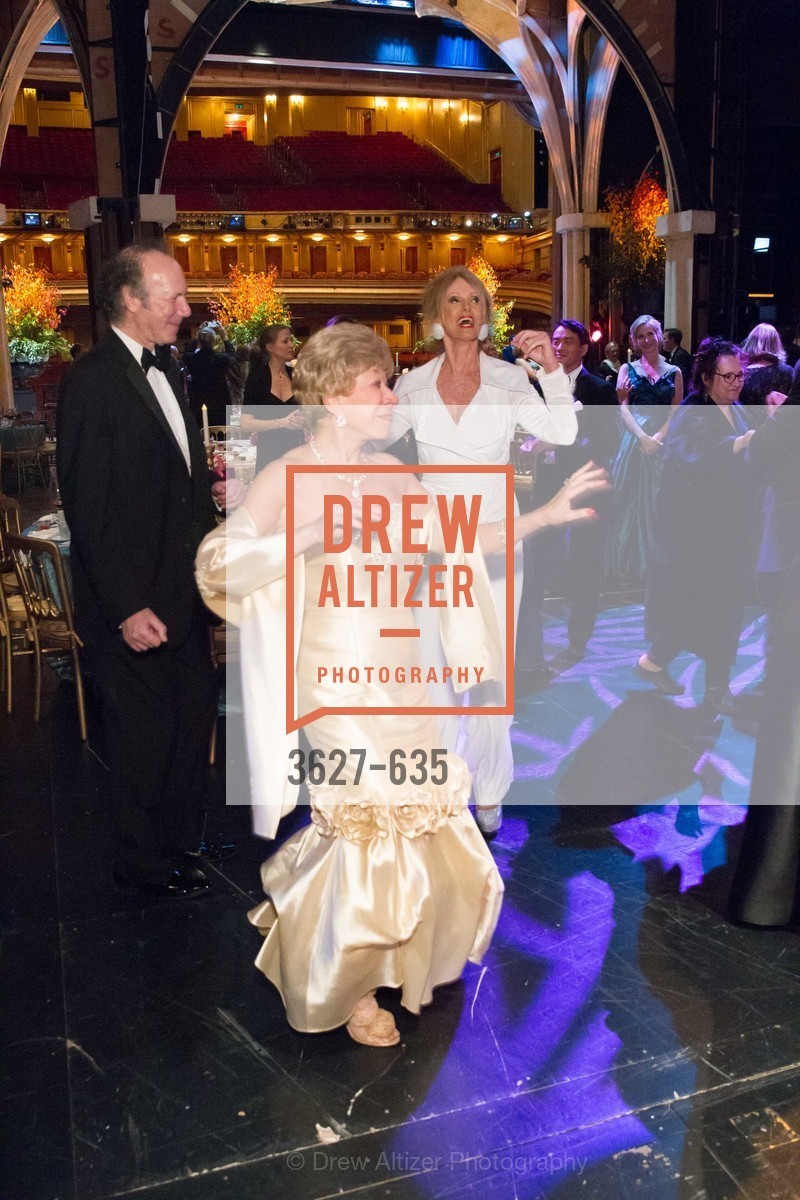 Dance Floor, An Evening on the Stage Honoring Renaissance Man Gordon Getty, War Memorial Opera House. 301 Van Ness Ave, December 7th, 2015,Drew Altizer, Drew Altizer Photography, full-service agency, private events, San Francisco photographer, photographer california
