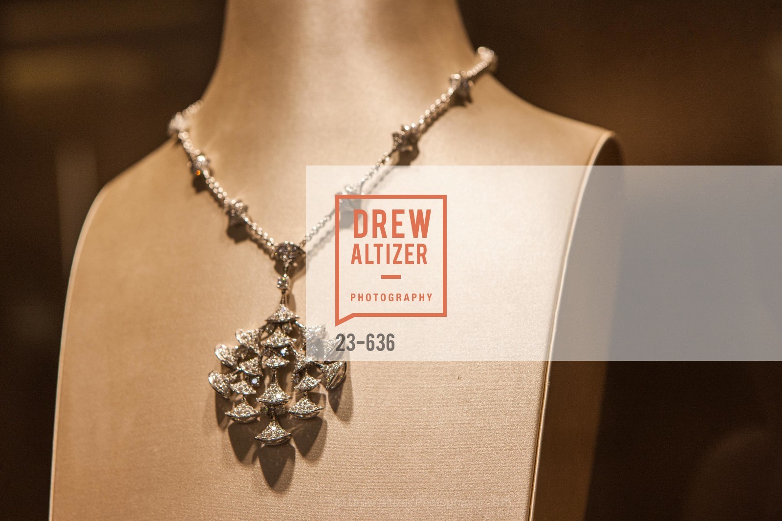Atmosphere, Bulgari San Francisco Presents WINE, WHISKEY & WATCHES, Bulgari San Francisco. 200 Stockton Street, December 8th, 2015,Drew Altizer, Drew Altizer Photography, full-service agency, private events, San Francisco photographer, photographer california