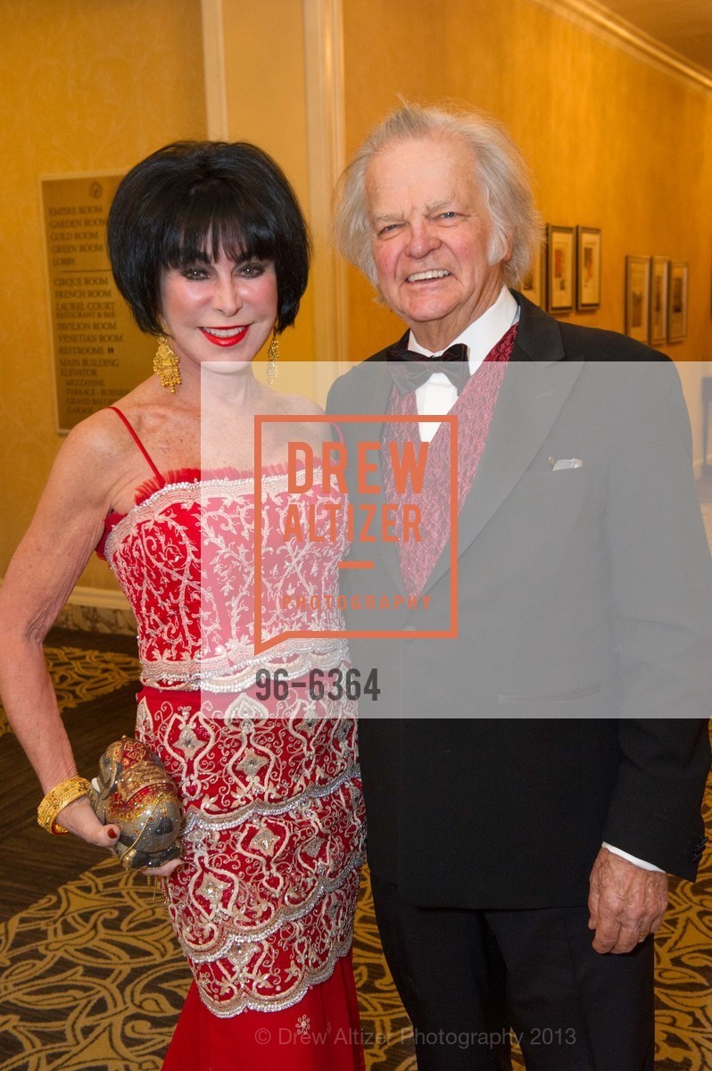Marilyn Cabak, Michael Cabak, 25th Anniversary Holiday HOB NOB ON THE HILL, US, December 6th, 2013,Drew Altizer, Drew Altizer Photography, full-service agency, private events, San Francisco photographer, photographer california