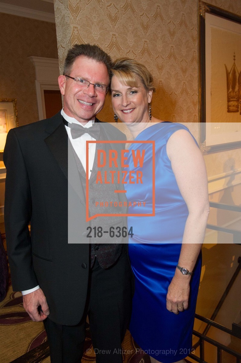 Nicholas Zanduran, Barbara Maderos, 25th Anniversary Holiday HOB NOB ON THE HILL, US, December 6th, 2013,Drew Altizer, Drew Altizer Photography, full-service agency, private events, San Francisco photographer, photographer california