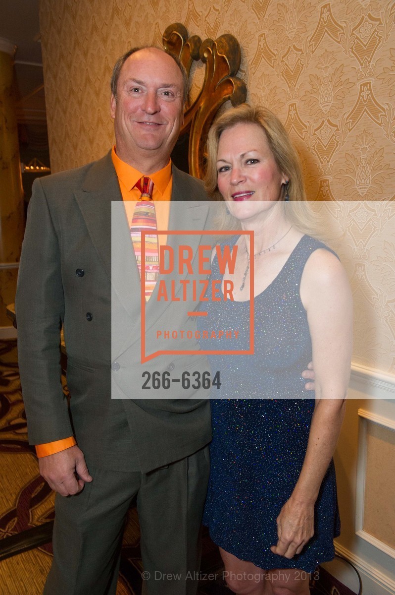 Mark Cunningham, Mary Folsom, 25th Anniversary Holiday HOB NOB ON THE HILL, US, December 6th, 2013, Photo #266-6364 Mark Cunningham, Mary Folsom, Photo #266-6364