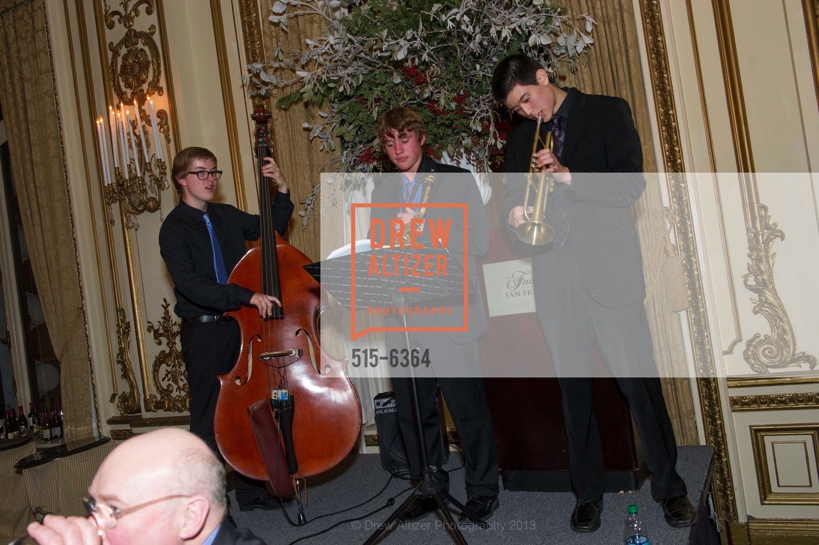 Performance, 25th Anniversary Holiday HOB NOB ON THE HILL, US, December 6th, 2013, Photo #515-6364 Performance, Photo #515-6364