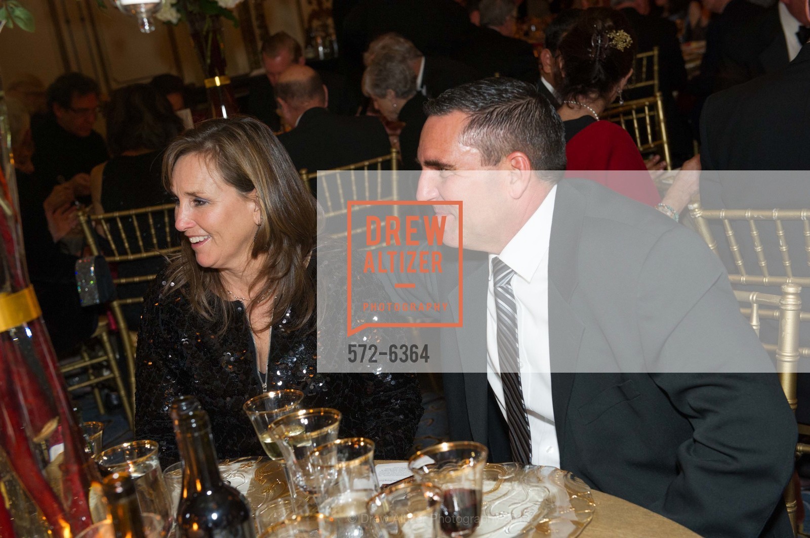 25th Anniversary Holiday HOB NOB ON THE HILL, US, December 6th, 2013, Photo #572-6364 Photo #572-6364