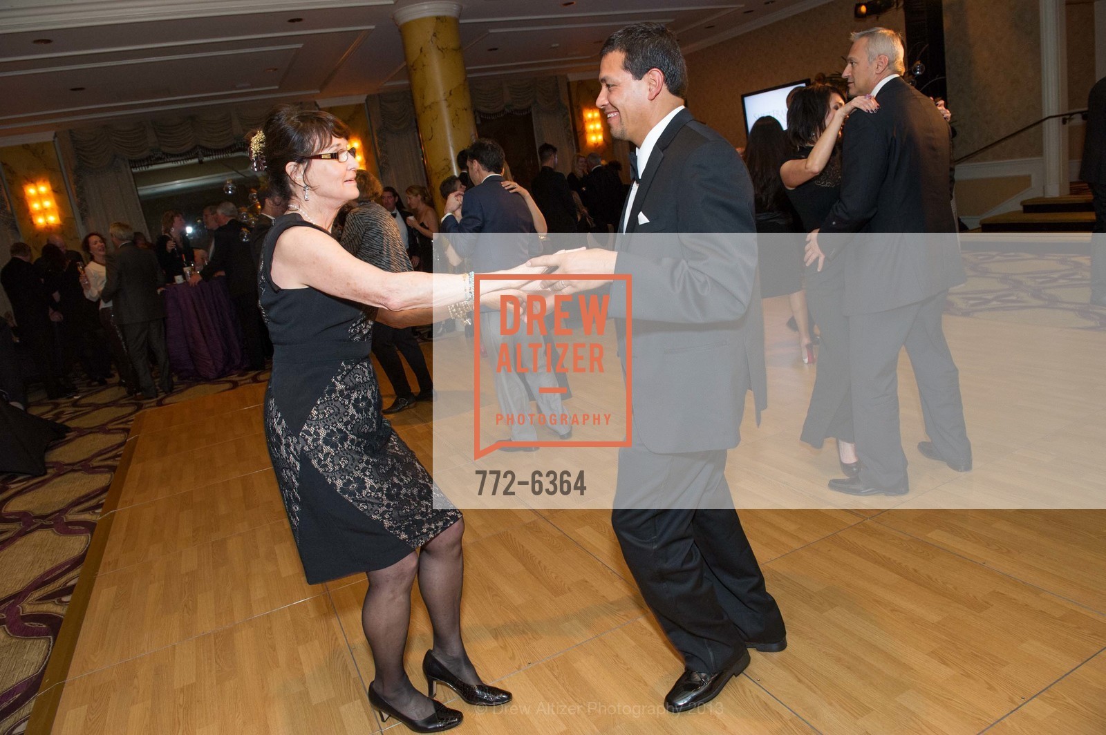 Extras, 25th Anniversary Holiday HOB NOB ON THE HILL, December 6th, 2013, Photo