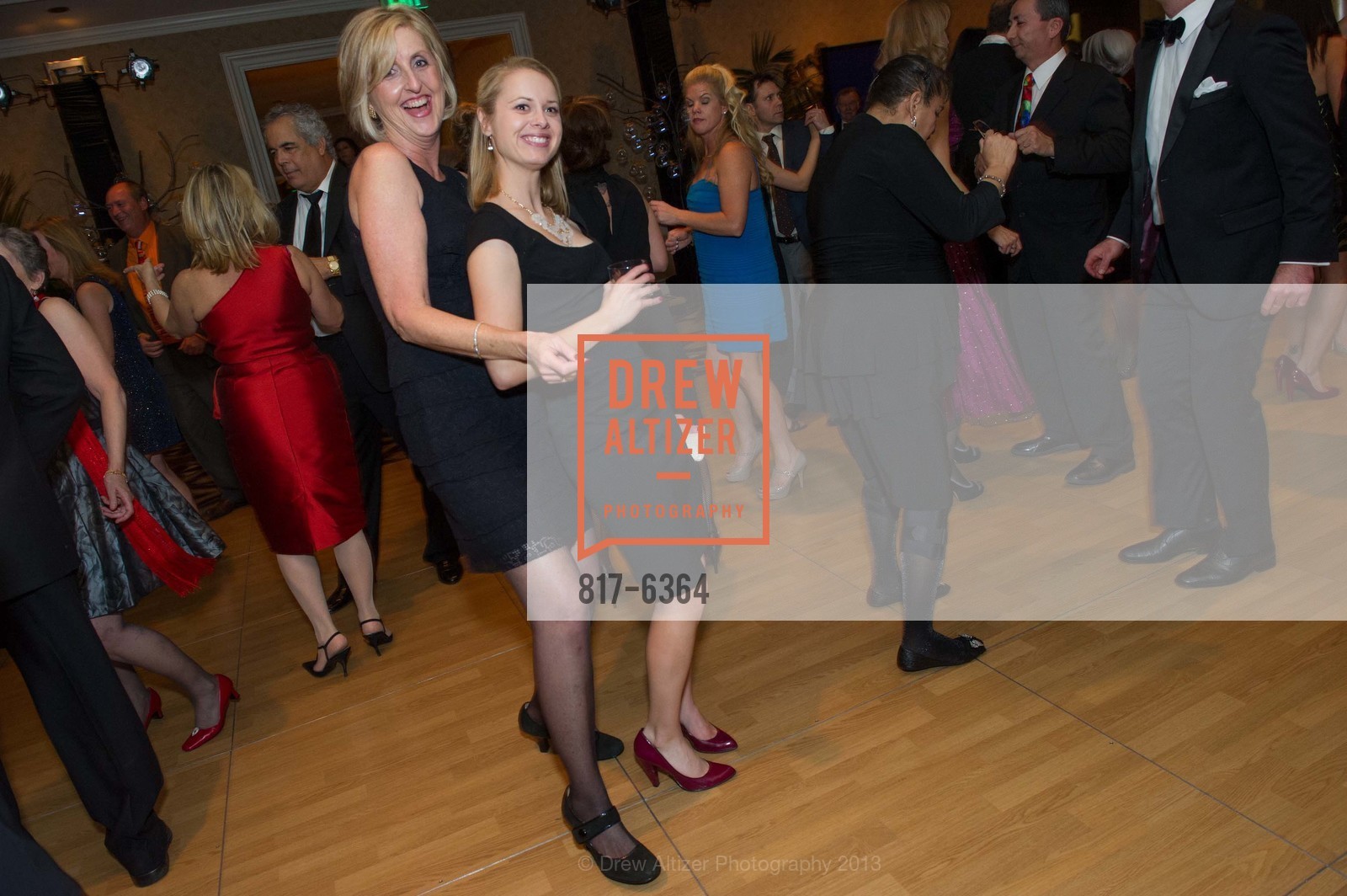 Extras, 25th Anniversary Holiday HOB NOB ON THE HILL, December 6th, 2013, Photo