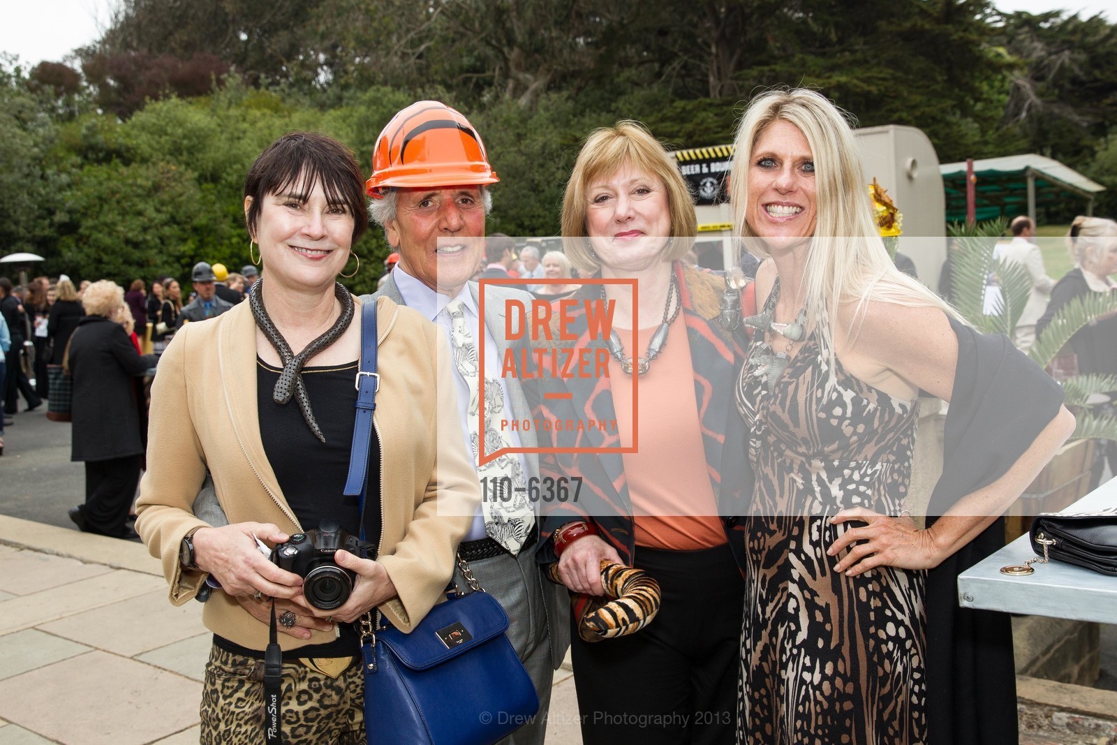 Kathleen Maher, William Beech, Susan Beech, Lori Sebastian, Photo #110-6367