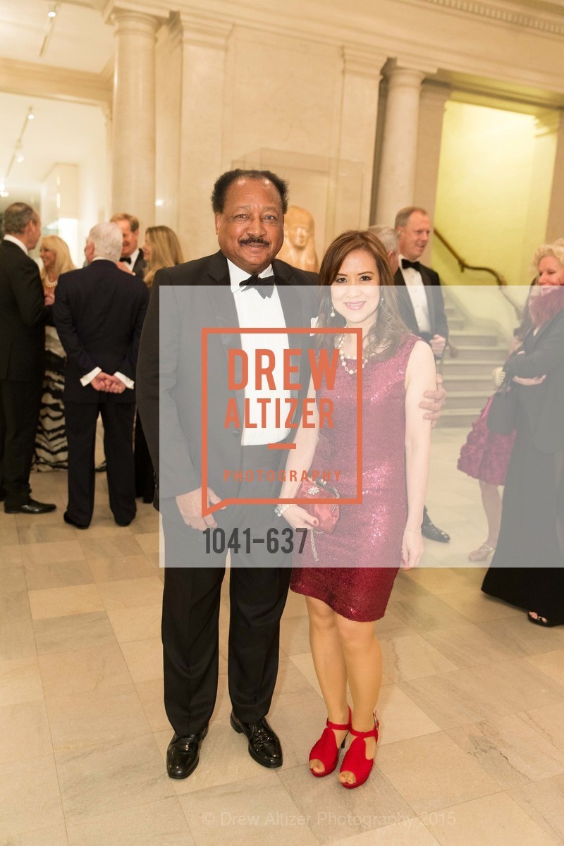 Charles Belle, Nina Belle, AN ELEGANT EVENING Presented by the Fine Arts Museums of San Francisco, Legion of Honor, Court of Honor. 100 34th Ave, December 8th, 2015, Photo #1041-637 Charles Belle, Nina Belle, Photo #1041-637