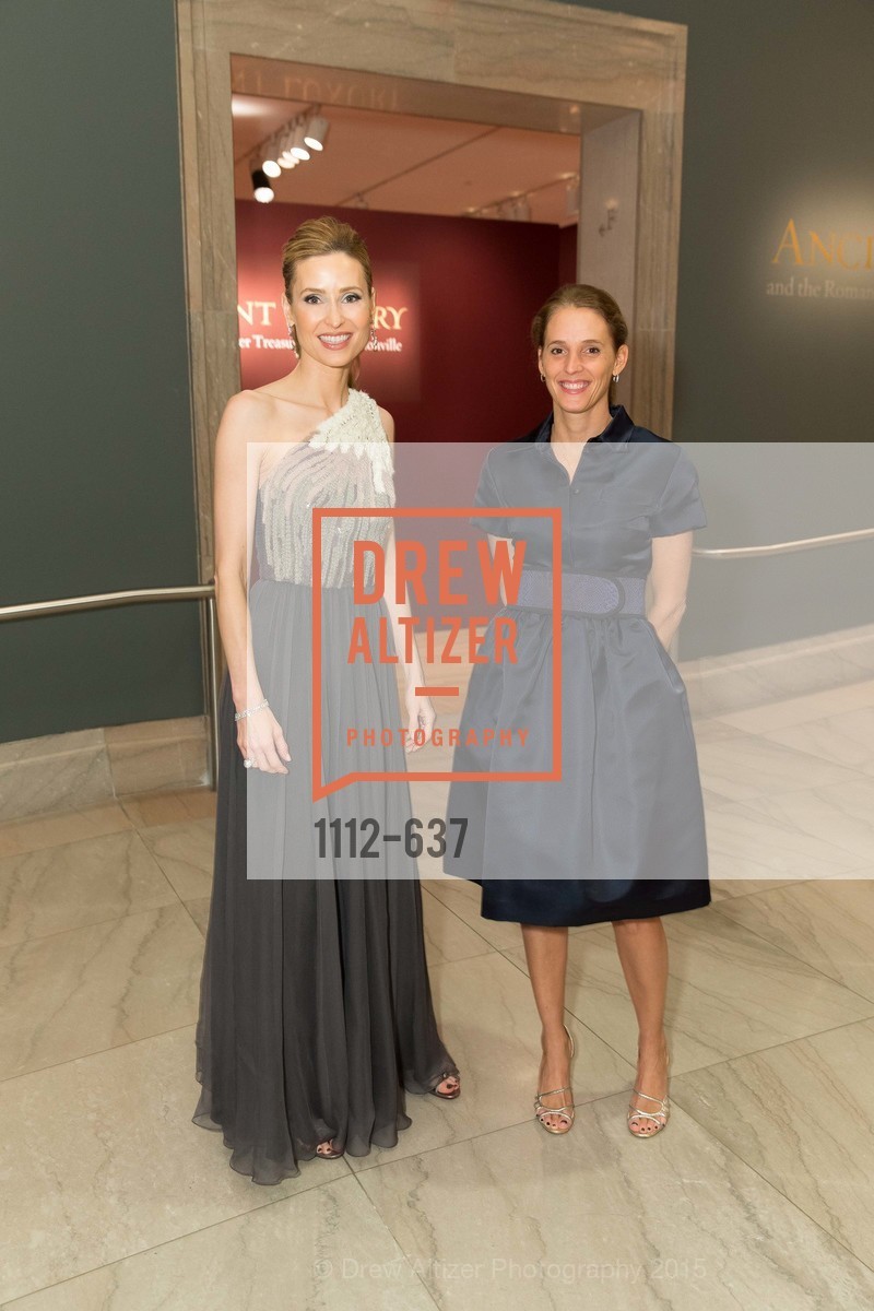Kate Harbin Clammer, Evie Simon, AN ELEGANT EVENING Presented by the Fine Arts Museums of San Francisco, Legion of Honor, Court of Honor. 100 34th Ave, December 8th, 2015,Drew Altizer, Drew Altizer Photography, full-service event agency, private events, San Francisco photographer, photographer California