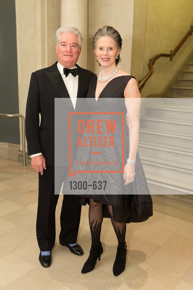 Charlie McGettigan, Meriwether McGettigan, AN ELEGANT EVENING Presented by the Fine Arts Museums of San Francisco, Legion of Honor, Court of Honor. 100 34th Ave, December 8th, 2015, Photo #1300-637 Charlie McGettigan, Meriwether McGettigan, Photo #1300-637
