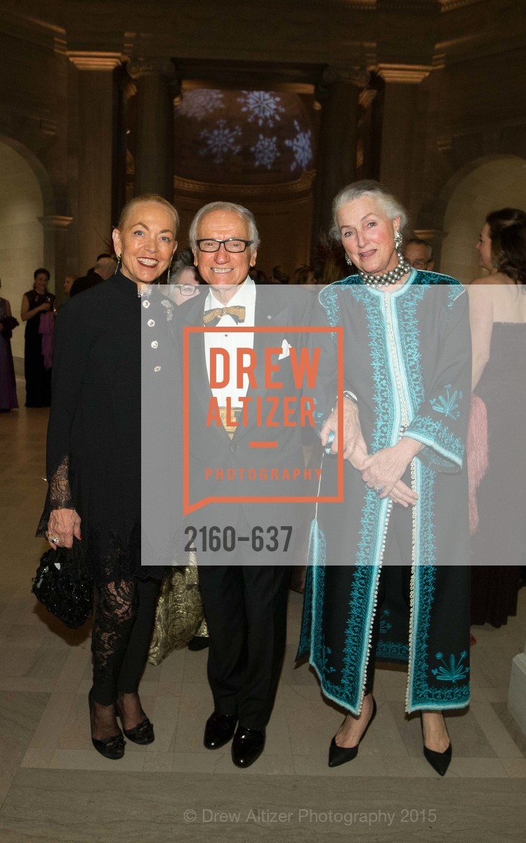 Adria Bini, Dante Bini, Elizabeth Swanson, AN ELEGANT EVENING Presented by the Fine Arts Museums of San Francisco, Legion of Honor, Court of Honor. 100 34th Ave, December 8th, 2015,Drew Altizer, Drew Altizer Photography, full-service agency, private events, San Francisco photographer, photographer california
