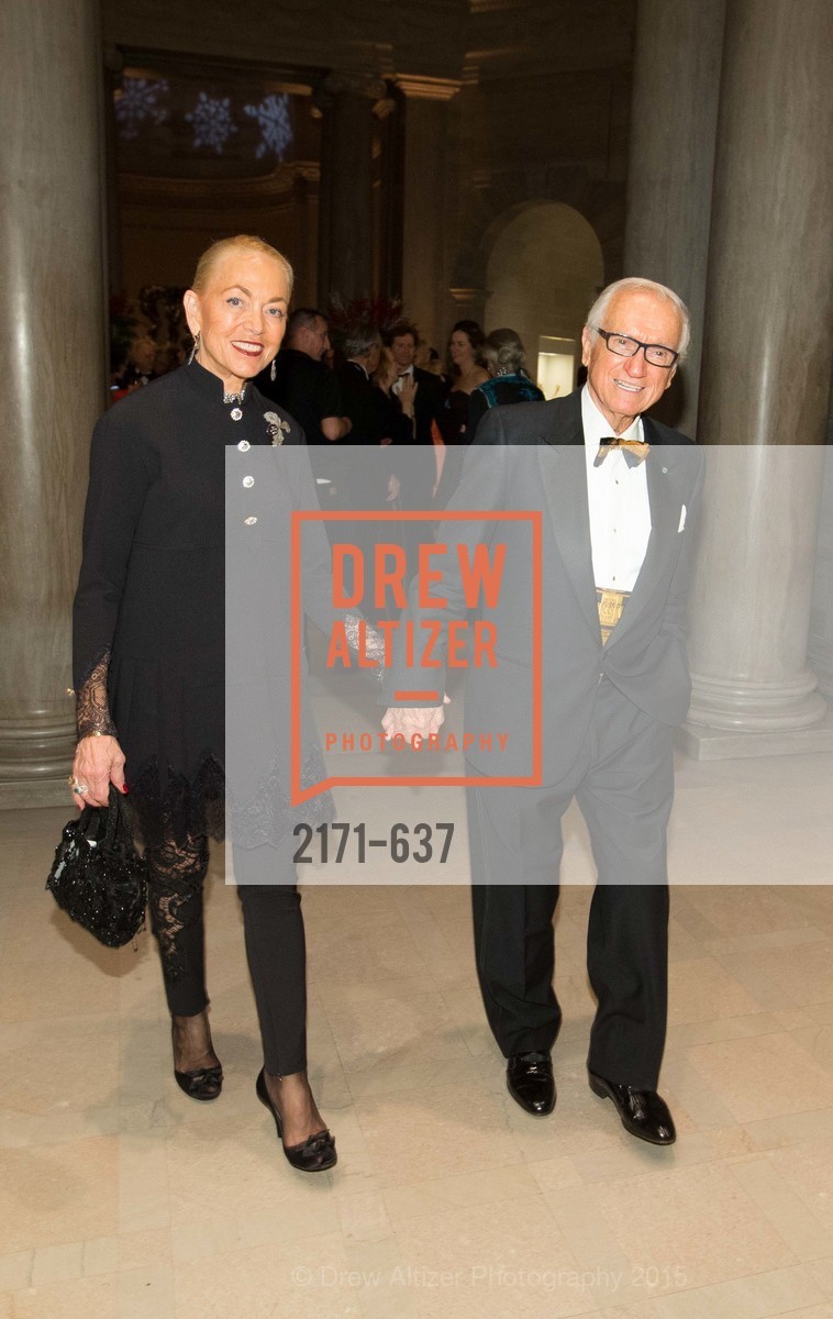 Adria Bini, Dante Bini, AN ELEGANT EVENING Presented by the Fine Arts Museums of San Francisco, Legion of Honor, Court of Honor. 100 34th Ave, December 8th, 2015,Drew Altizer, Drew Altizer Photography, full-service agency, private events, San Francisco photographer, photographer california