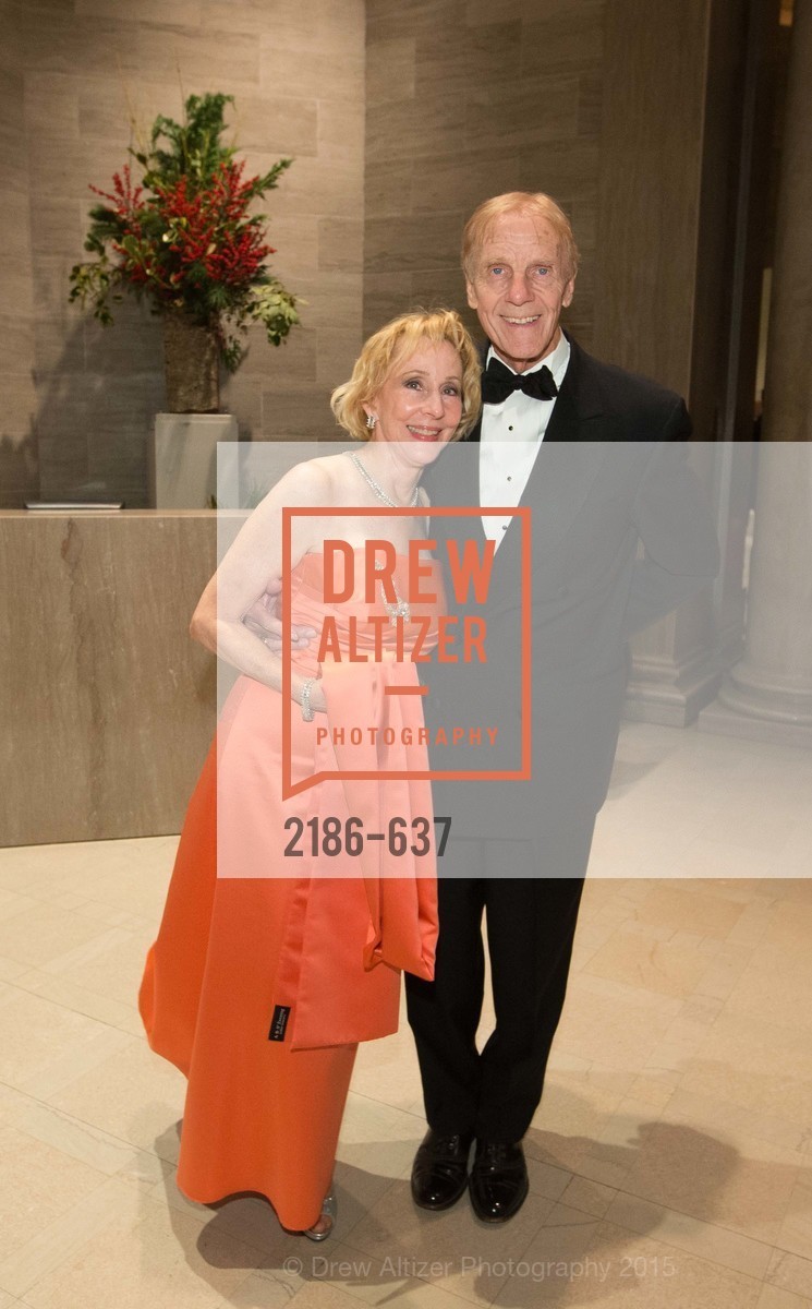 Pamela Rigg, Richard Rigg, AN ELEGANT EVENING Presented by the Fine Arts Museums of San Francisco, Legion of Honor, Court of Honor. 100 34th Ave, December 8th, 2015,Drew Altizer, Drew Altizer Photography, full-service agency, private events, San Francisco photographer, photographer california