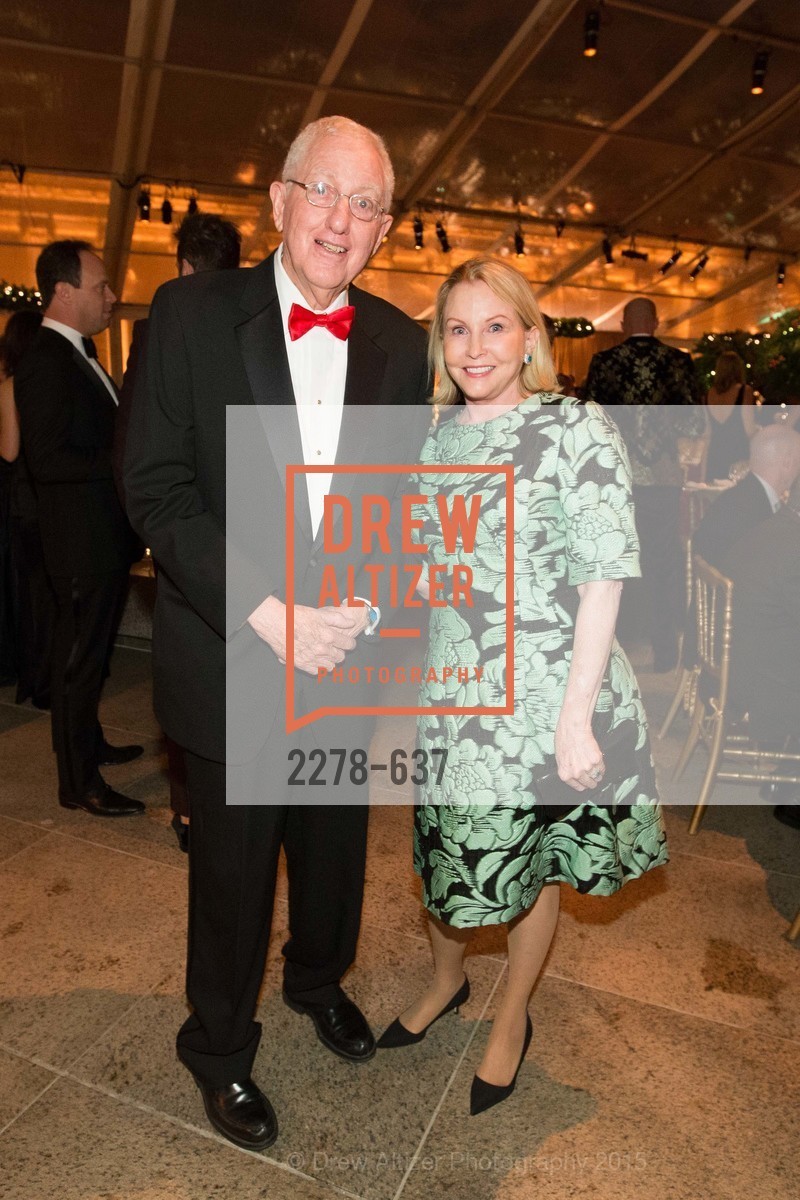 Jim Grossman, Nan McDowell, AN ELEGANT EVENING Presented by the Fine Arts Museums of San Francisco, Legion of Honor, Court of Honor. 100 34th Ave, December 8th, 2015,Drew Altizer, Drew Altizer Photography, full-service agency, private events, San Francisco photographer, photographer california