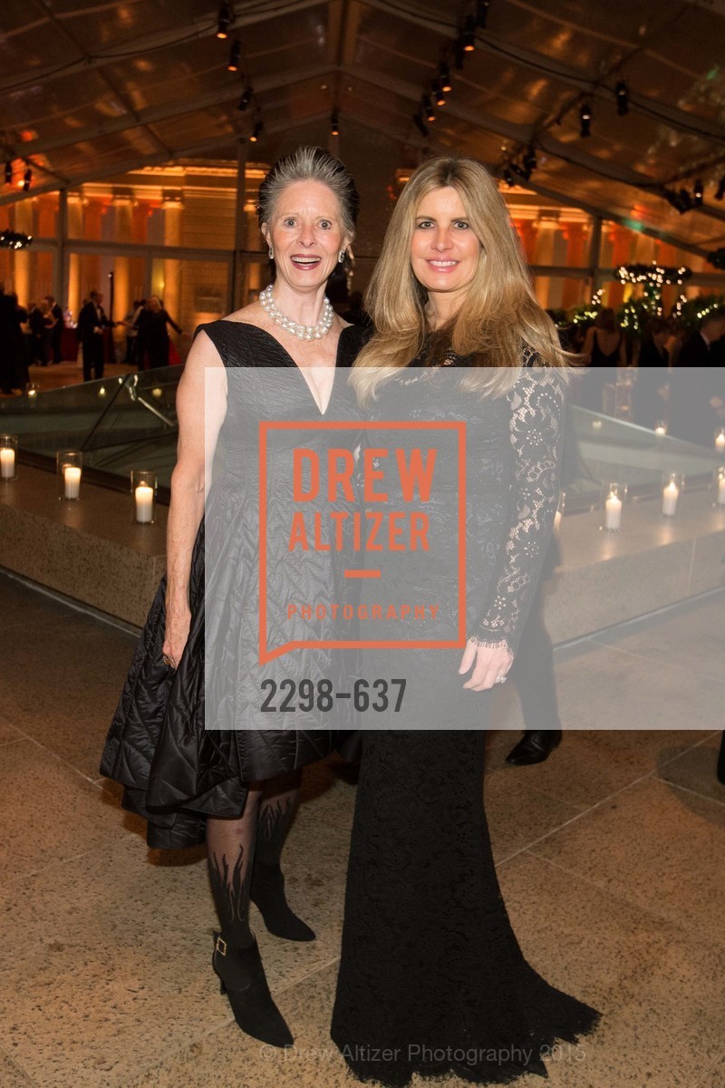 Meriwether McGettigan, Suzanne Levit, AN ELEGANT EVENING Presented by the Fine Arts Museums of San Francisco, Legion of Honor, Court of Honor. 100 34th Ave, December 8th, 2015,Drew Altizer, Drew Altizer Photography, full-service agency, private events, San Francisco photographer, photographer california